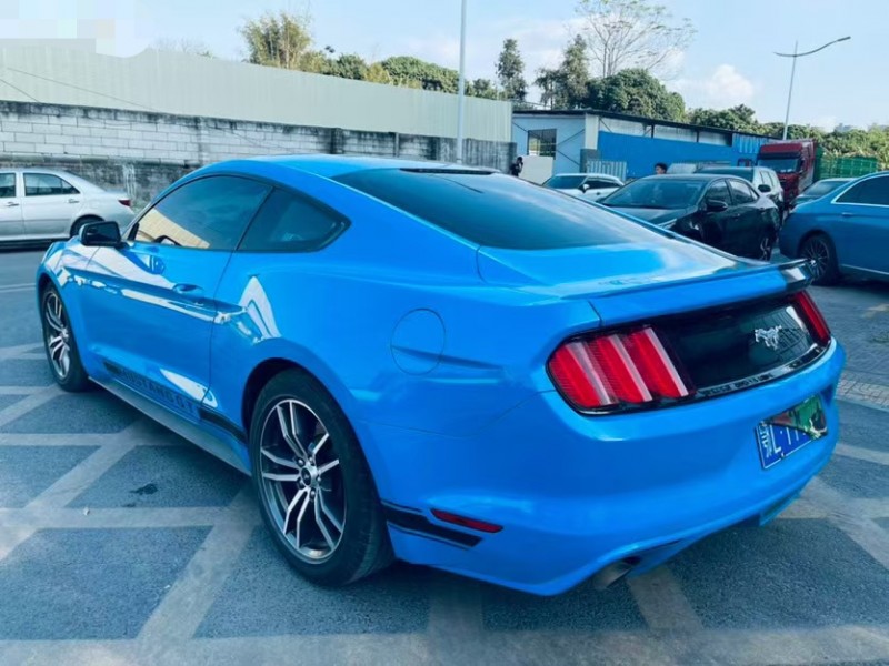 东莞17年福特野马8