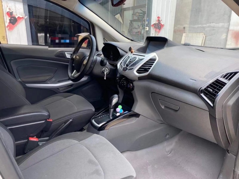 青岛15年福特翼搏6