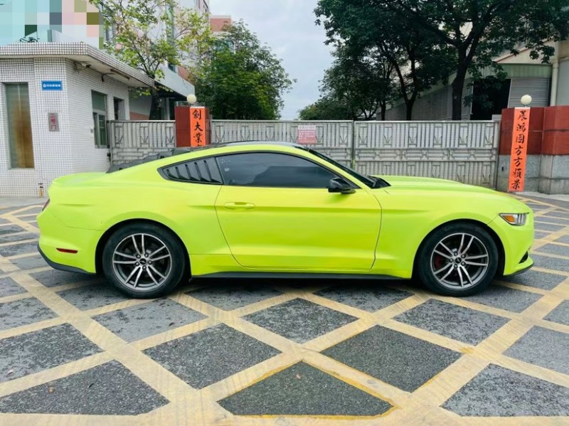 东莞15年福特野马7