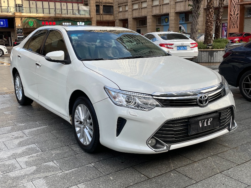 佛山16年丰田凯美瑞7