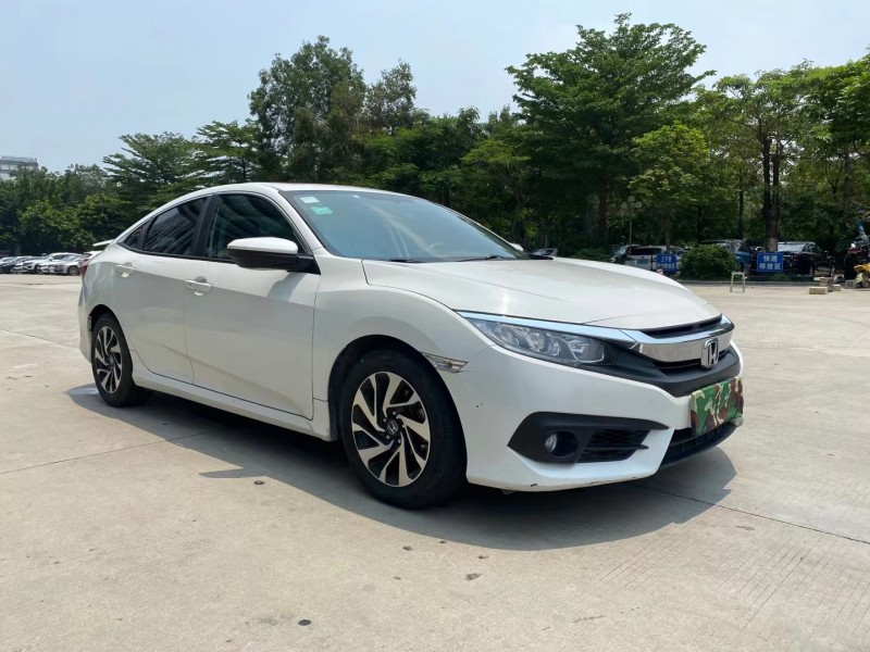 东莞17年本田思域2