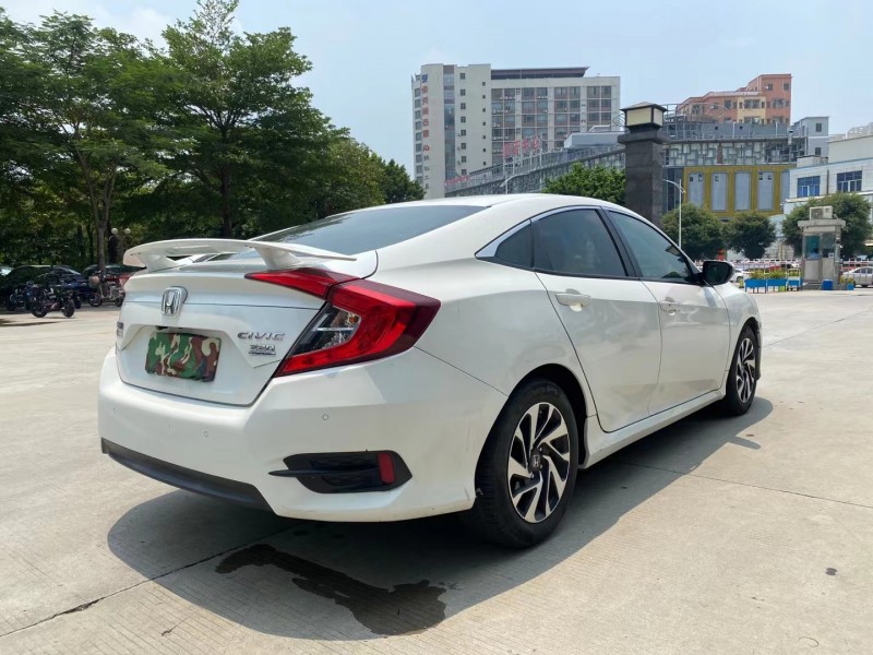 东莞17年本田思域5