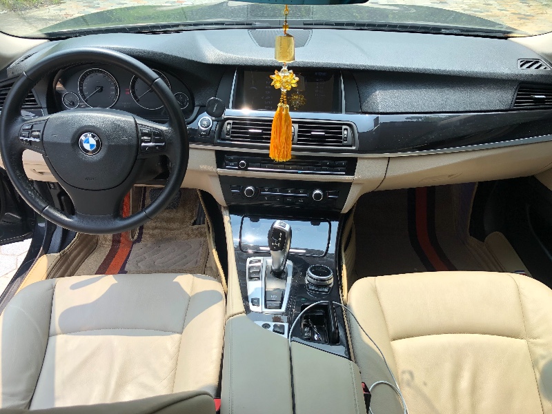 深圳12年宝马5系5