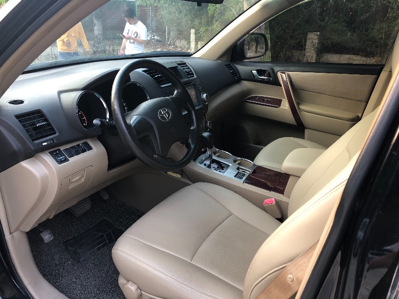 深圳13年丰田汉兰达7