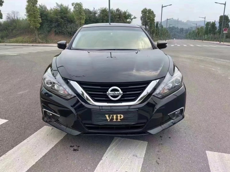 重慶16年日產天籟9