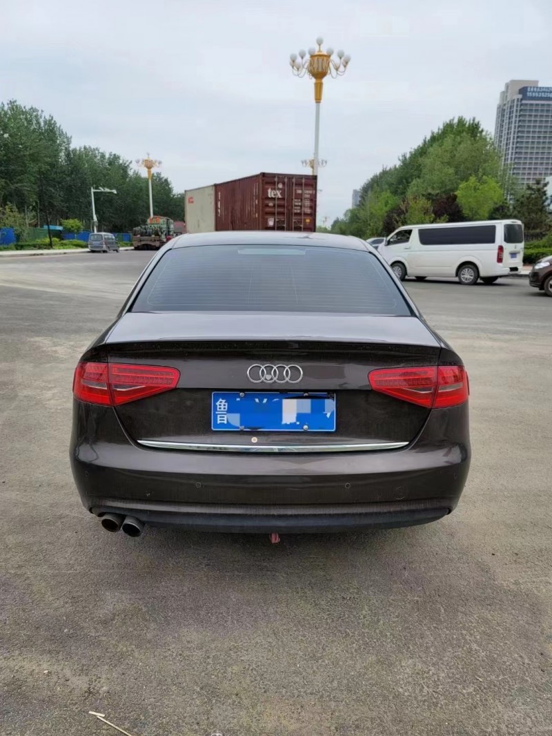 枣庄15年奥迪A4L8