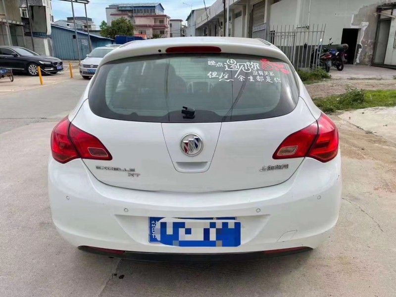 广州15年别克英朗8