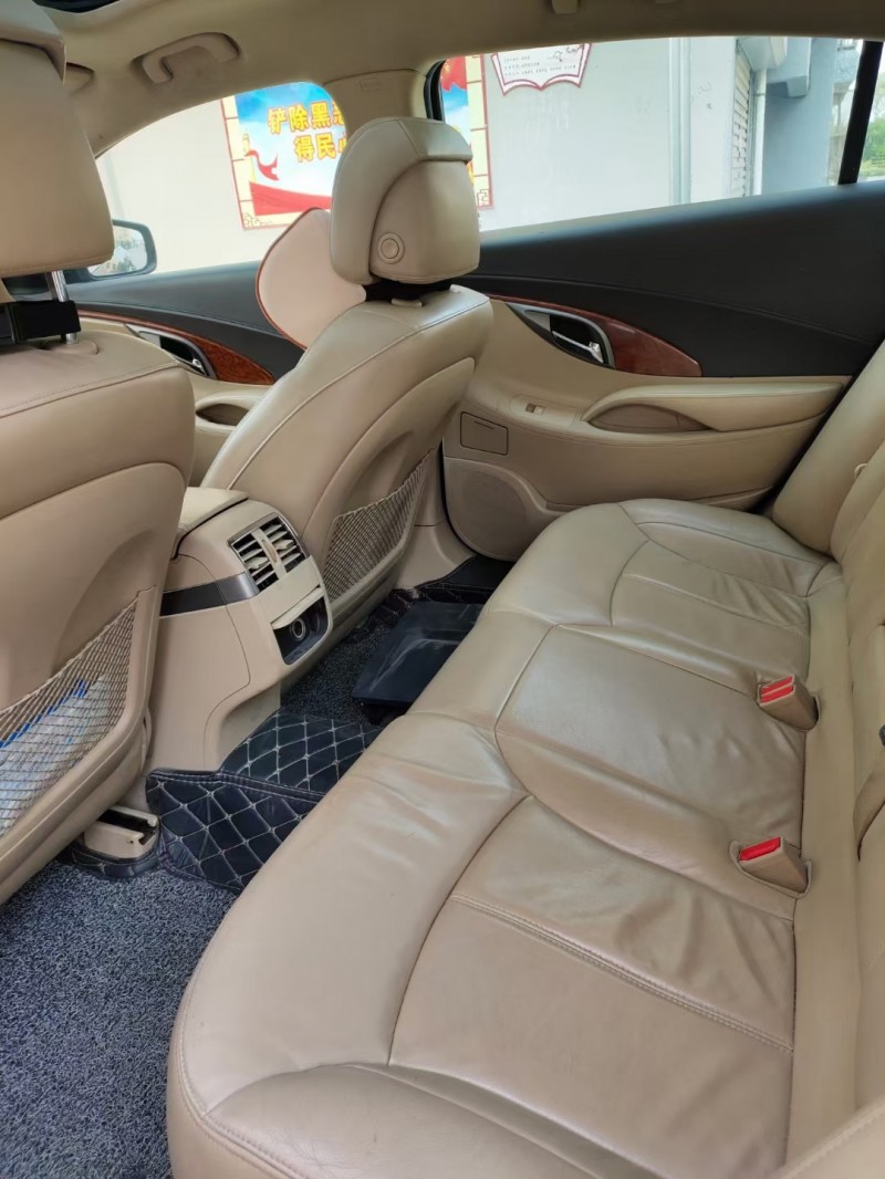 徐州11年别克君越5