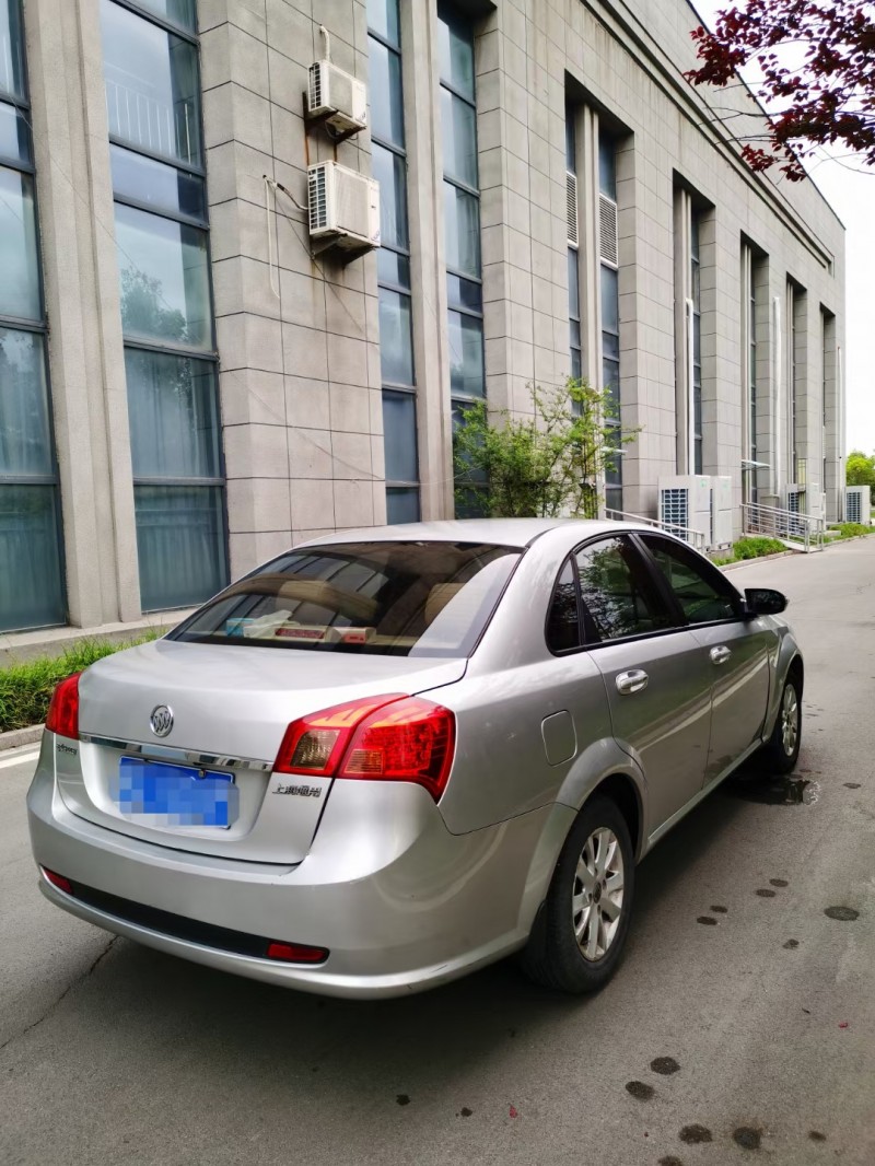 徐州13年别克凯越8