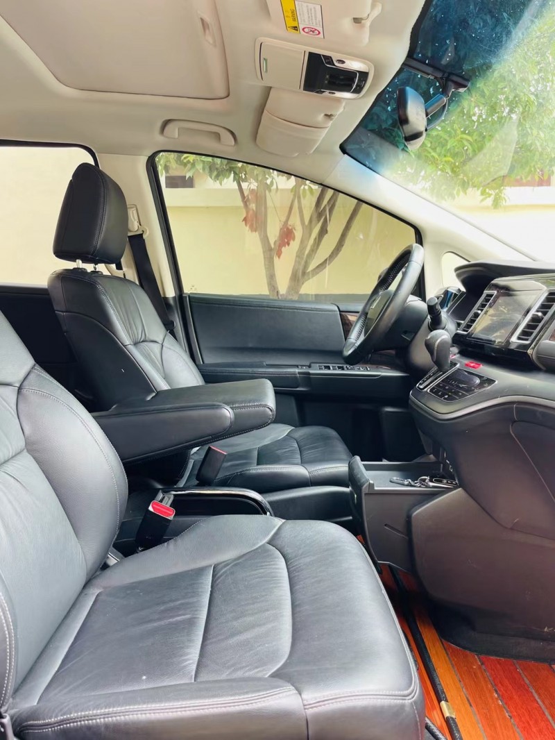 徐州18年本田艾力绅2