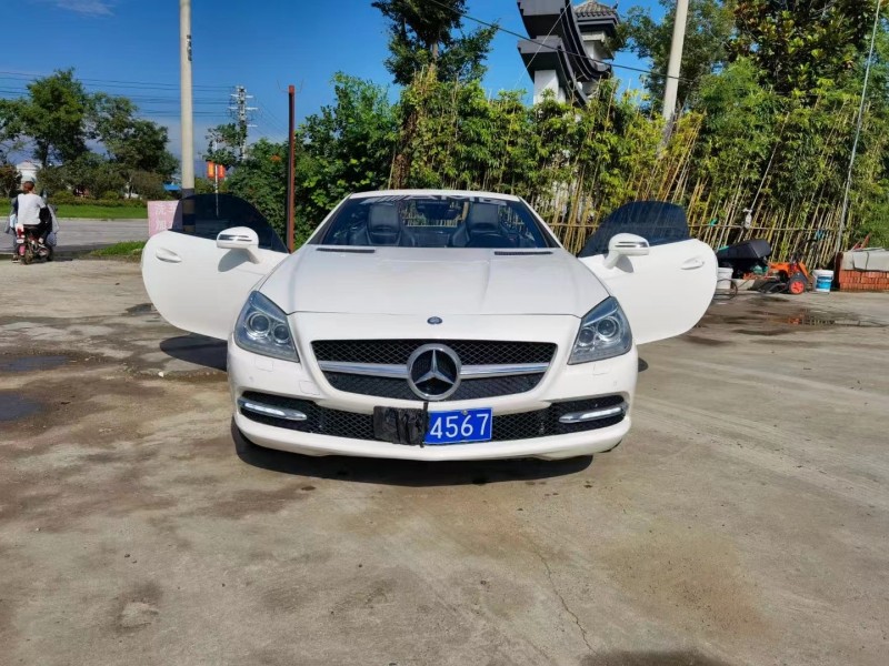 徐州13年奔驰SLK8