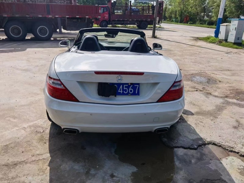 徐州13年奔驰SLK9