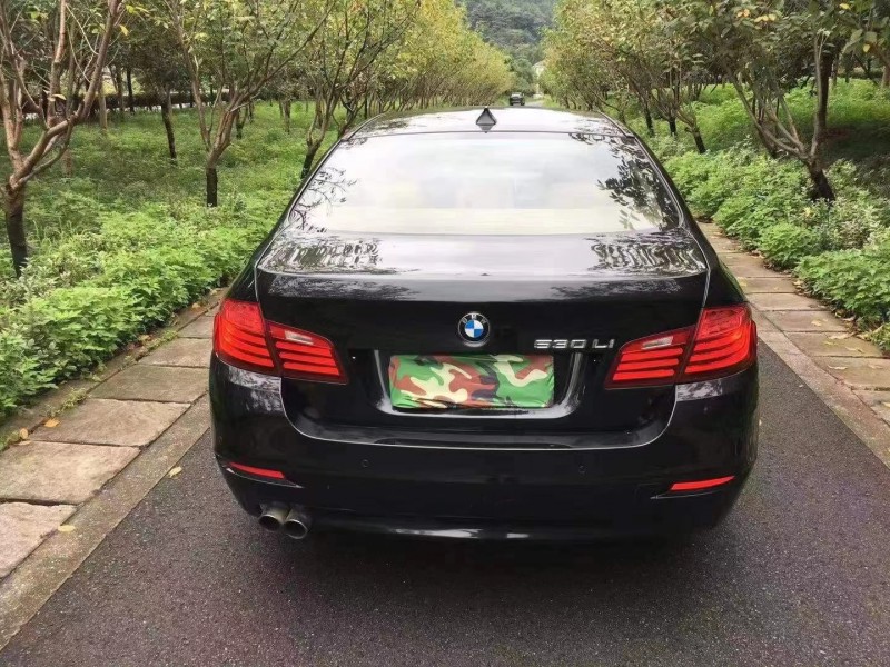 金華14年寶馬5系9