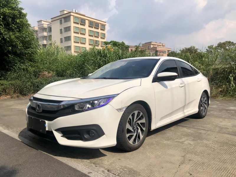 广州17年本田思域2