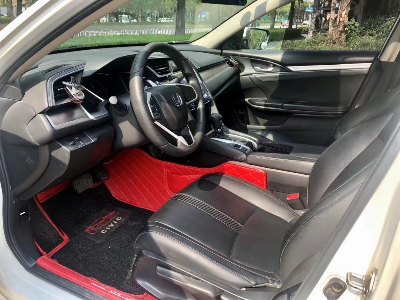 广州17年本田思域5