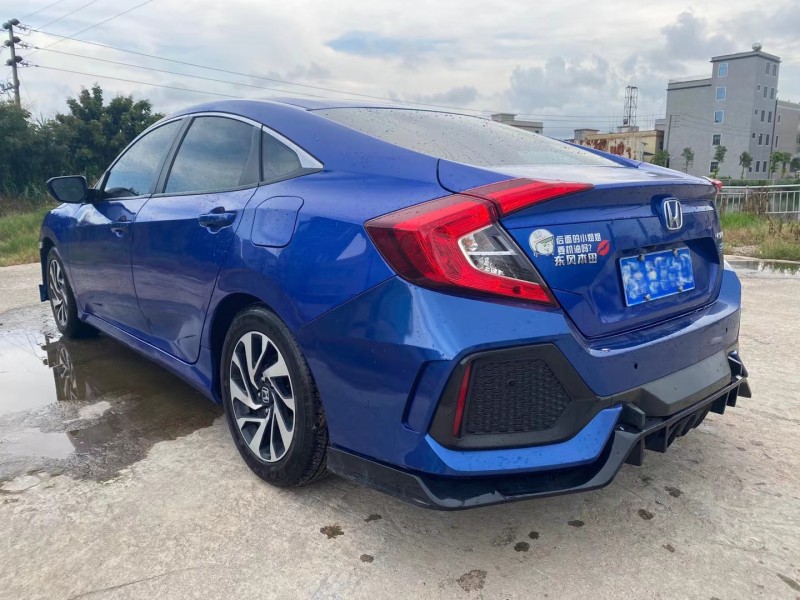 广州19年本田思域5