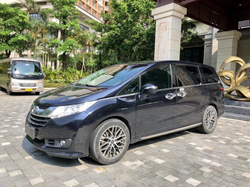 广州17年本田奥德赛1