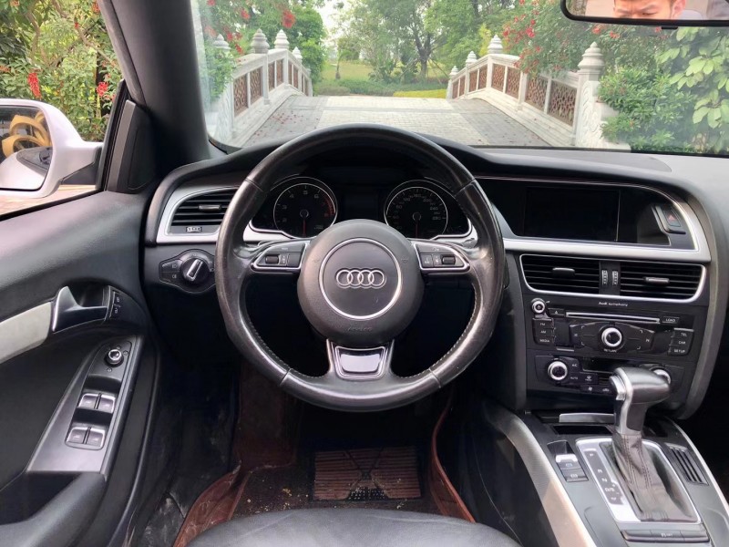 广州16年奥迪A58