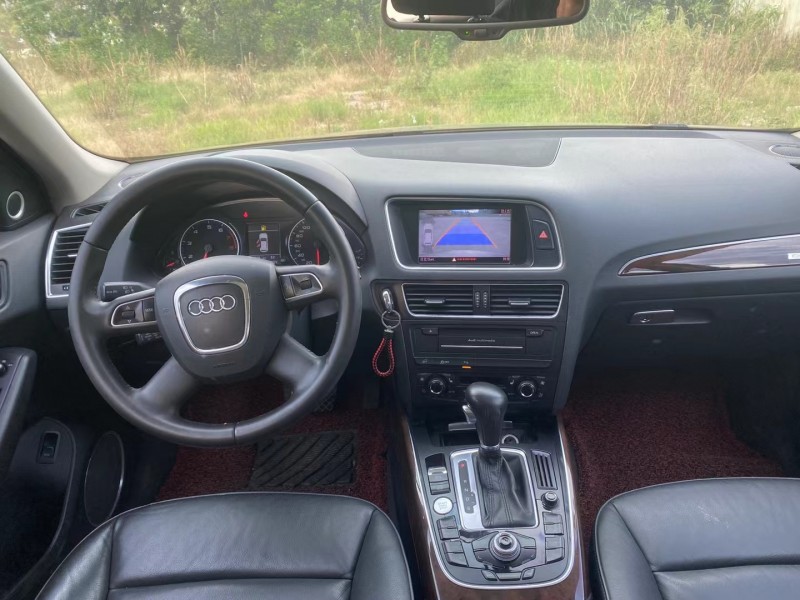 广州12年奥迪Q59