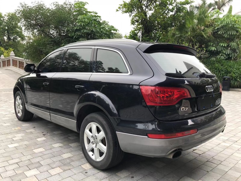 广州13年奥迪Q74