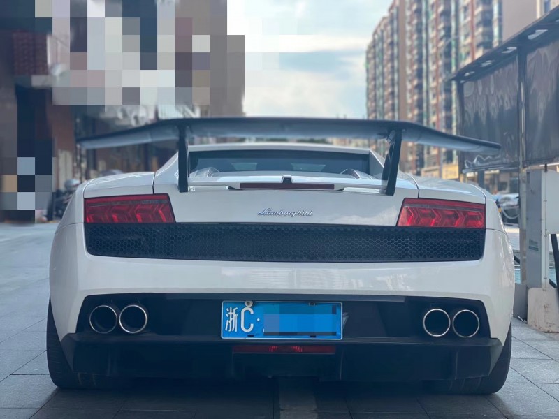 廣州11年蘭博基尼LP550-25