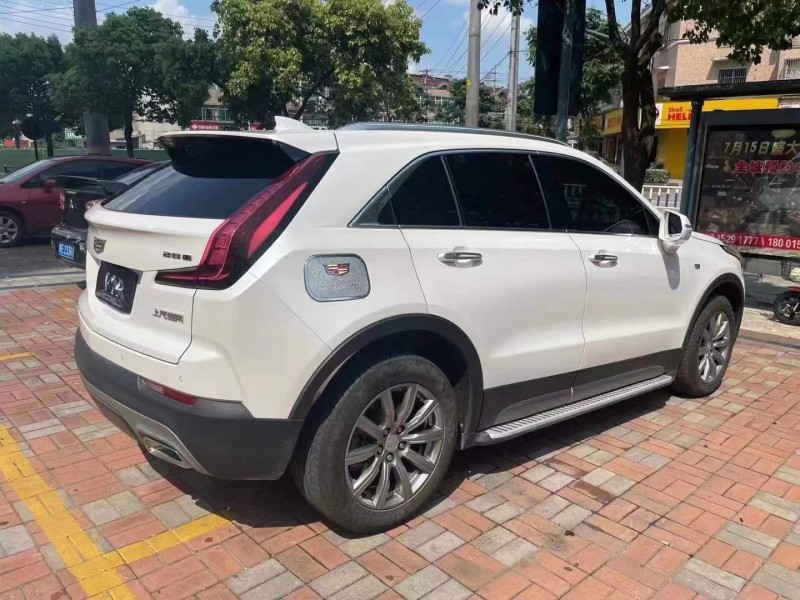 北京18年凱迪拉克XT48