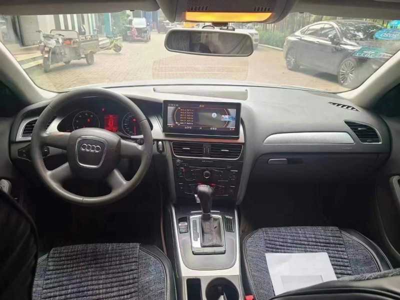 潍坊11年奥迪A4L3