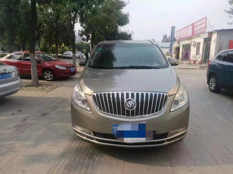 济宁12年别克GL81