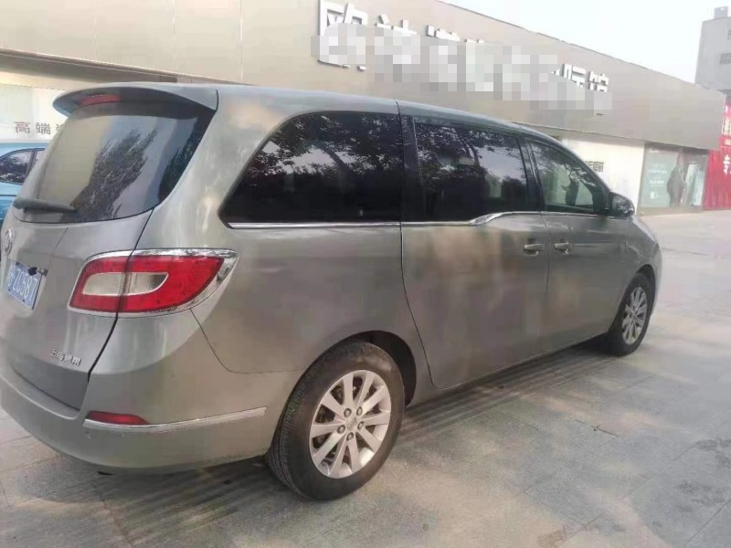 济宁12年别克GL89