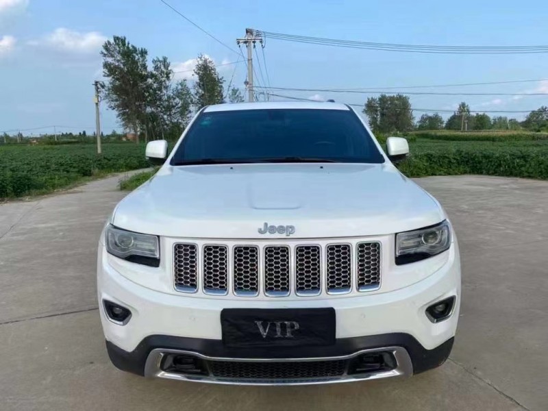 鹽城14年Jeep大切諾基1