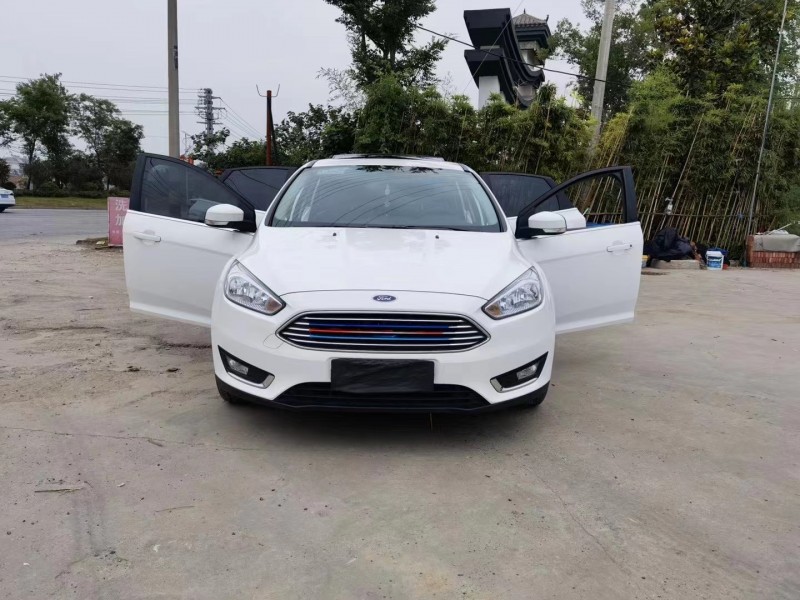 徐州17年福特福克斯1