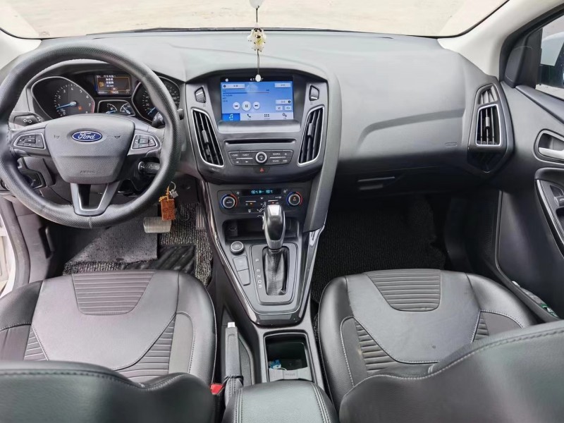 徐州17年福特福克斯4