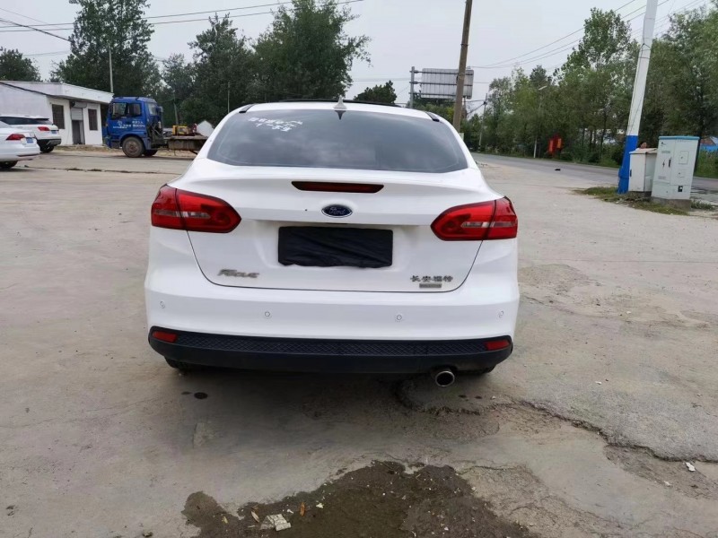 徐州17年福特福克斯9