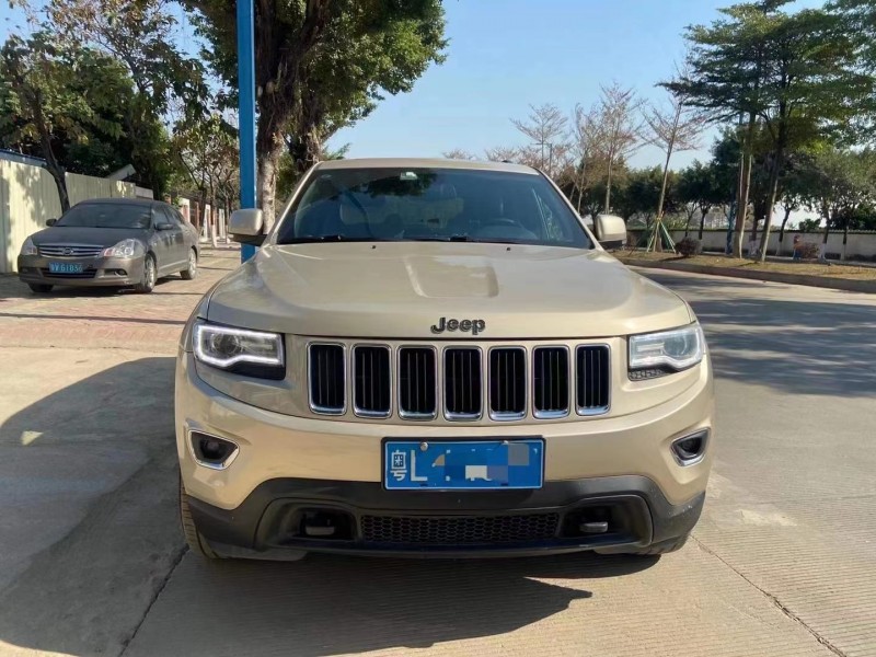 珠海14年Jeep大切諾基1