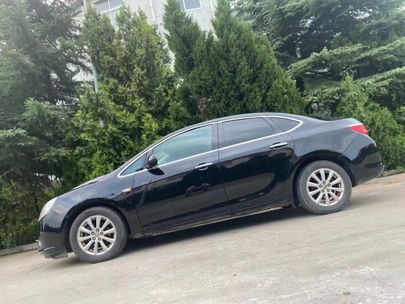 枣庄11年别克英朗8