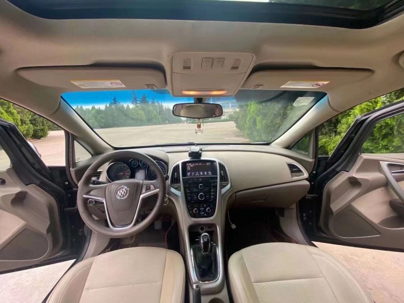 枣庄11年别克英朗6