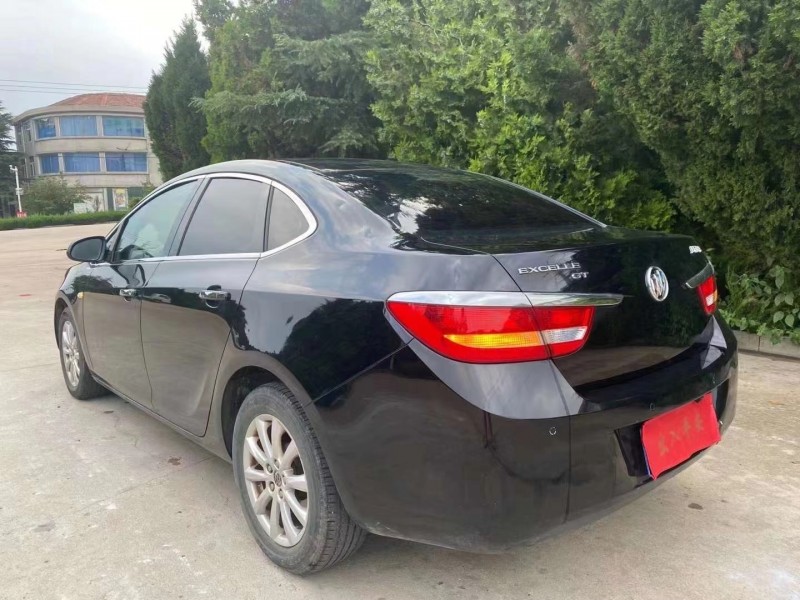 枣庄11年别克英朗2