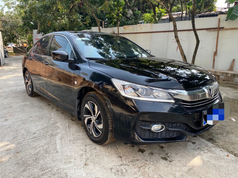 广州18年本田雅阁8