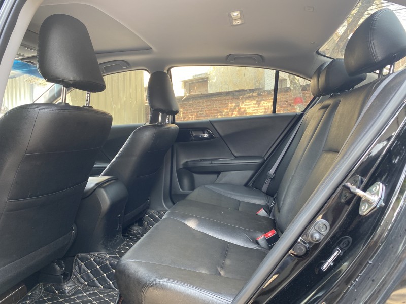 广州18年本田雅阁5