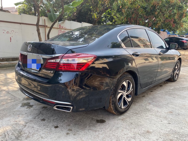 广州18年本田雅阁1