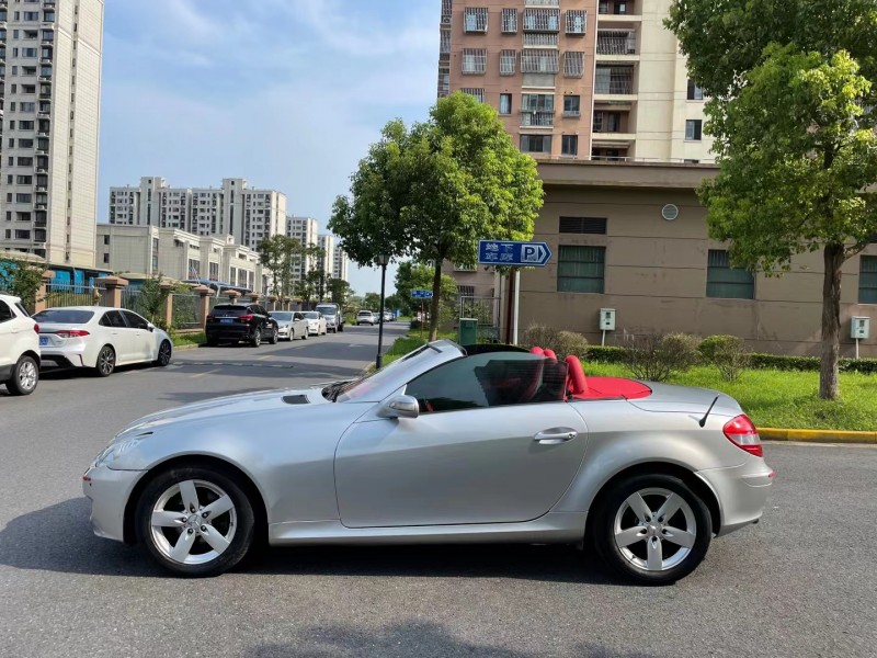 上海11年奔馳SLK2