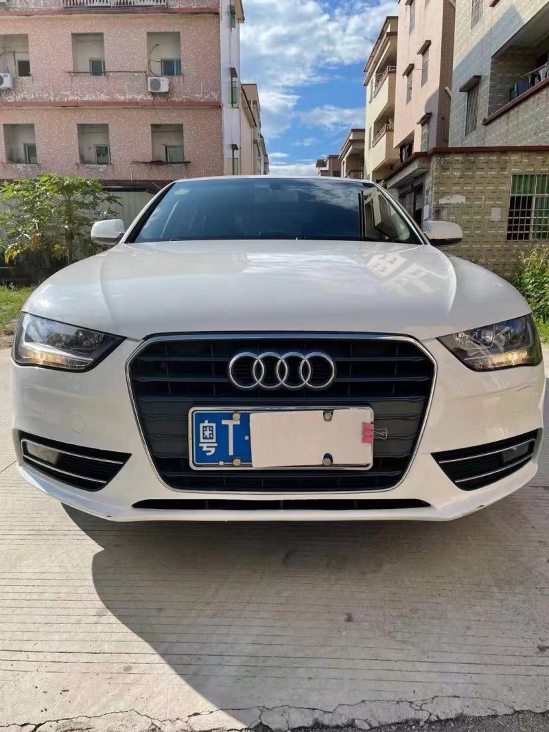 中山14年奧迪A4L1