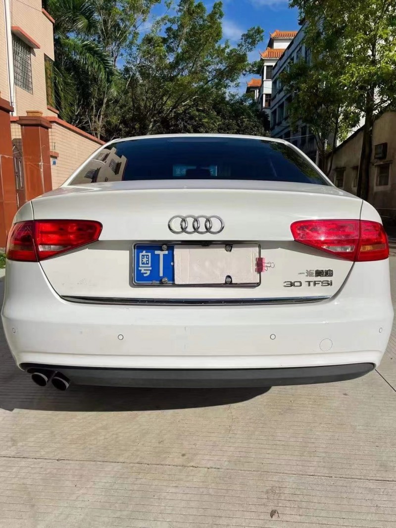 中山14年奧迪A4L2