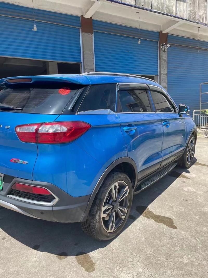 長沙19年獵豹汽車CS9新能源3