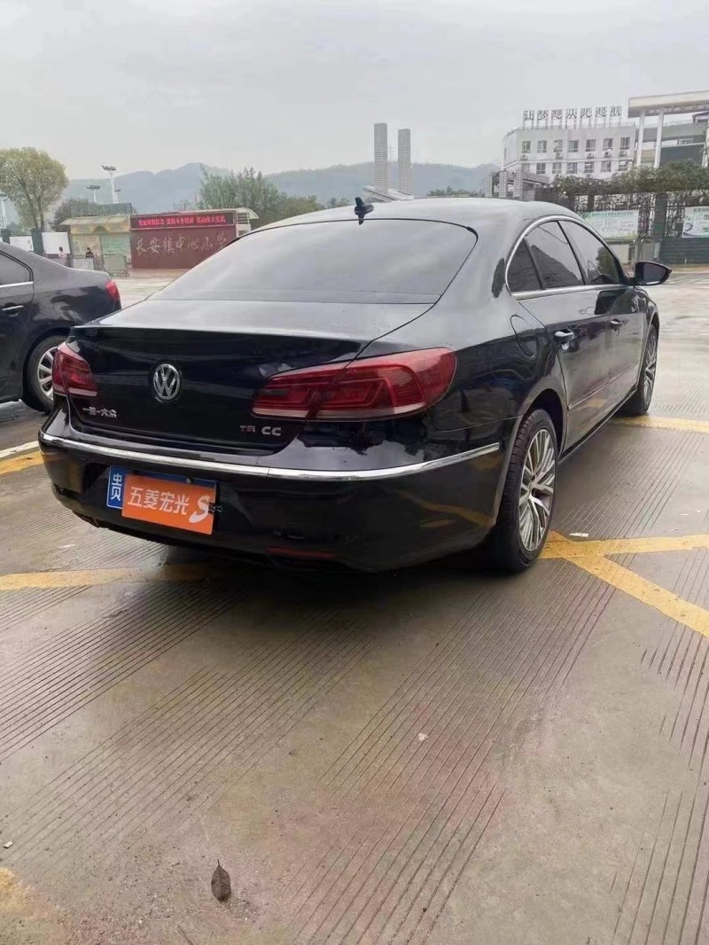南寧16年大眾CC4