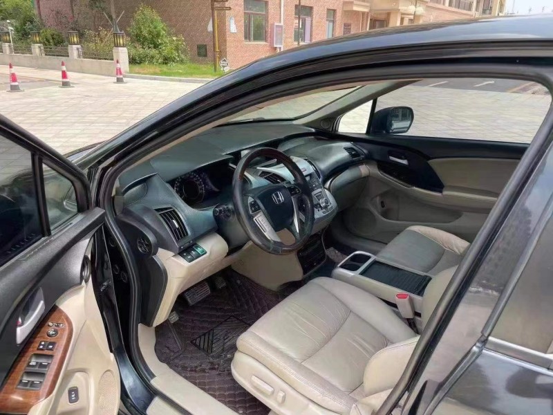 济宁14年本田奥德赛4