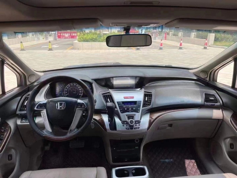 济宁14年本田奥德赛5