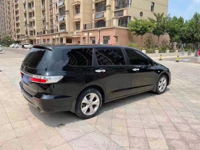 济宁14年本田奥德赛8