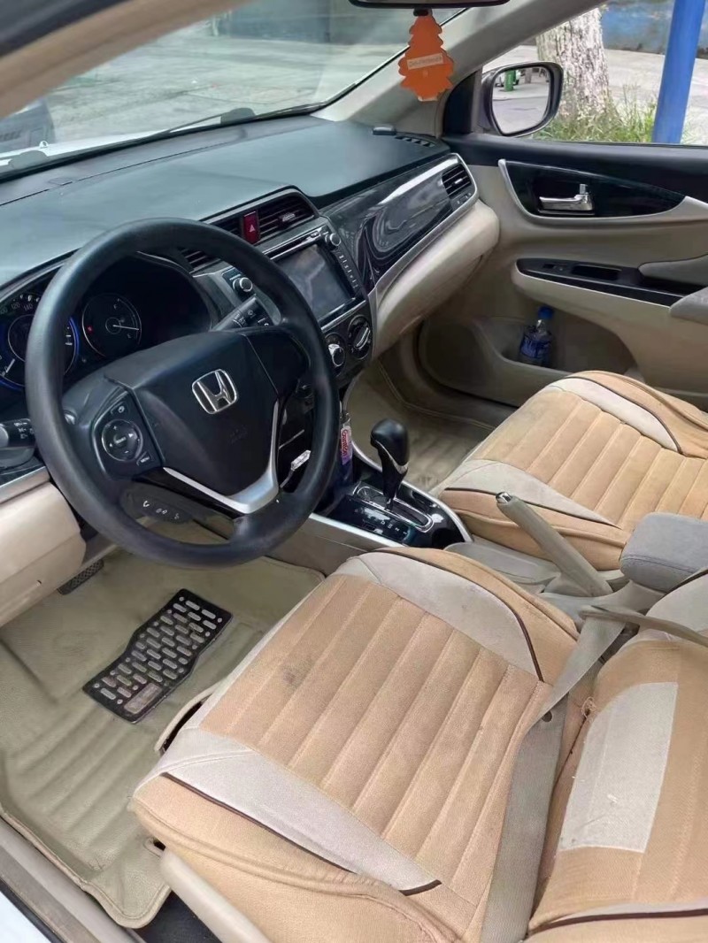 深圳13年本田凌派3