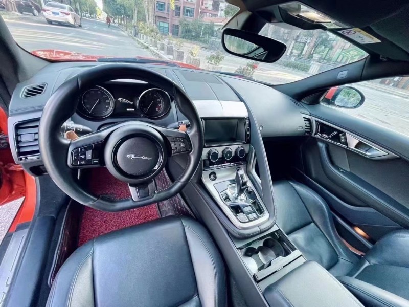 汕頭15年捷豹F-Type7